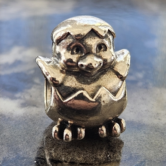 Pandora Jewelry - PANDORA Easter Spring Chicken Charm No. 790528